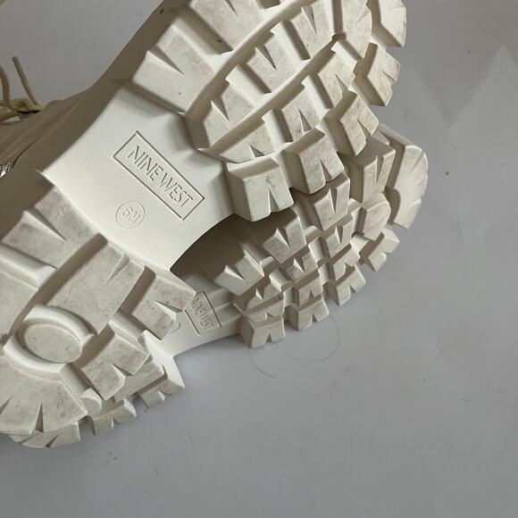 Nine West Obri 2 Women's 6M Lug Sole Cream White Combat Lace Up Boot - Picture 7 of 7